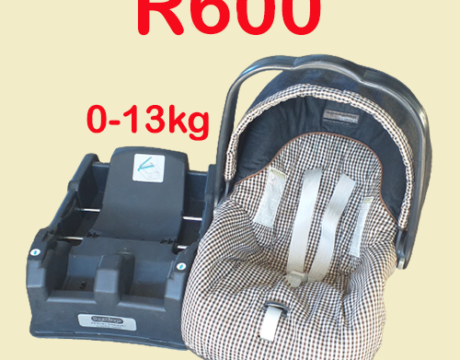 PEG-PEREGO CAR CHAIR AND ISOFIX 0-13kg – R600